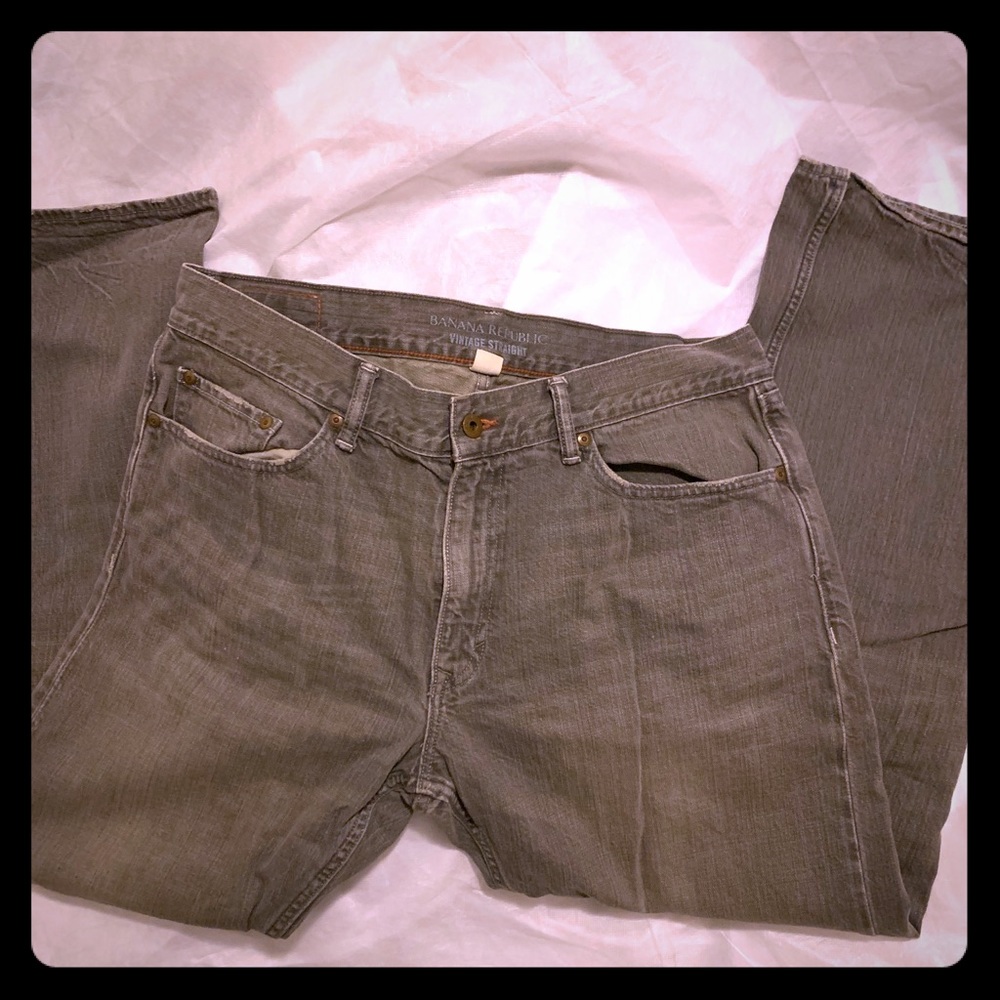 Gray banana jean
